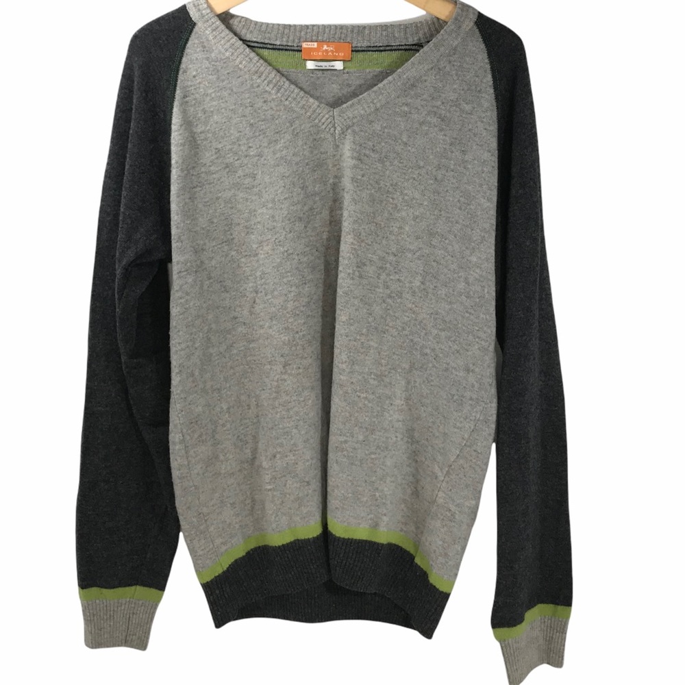 Iceland Colour Block Wool V Neck Sweater Long Sleeve Grey Green Men's Italy